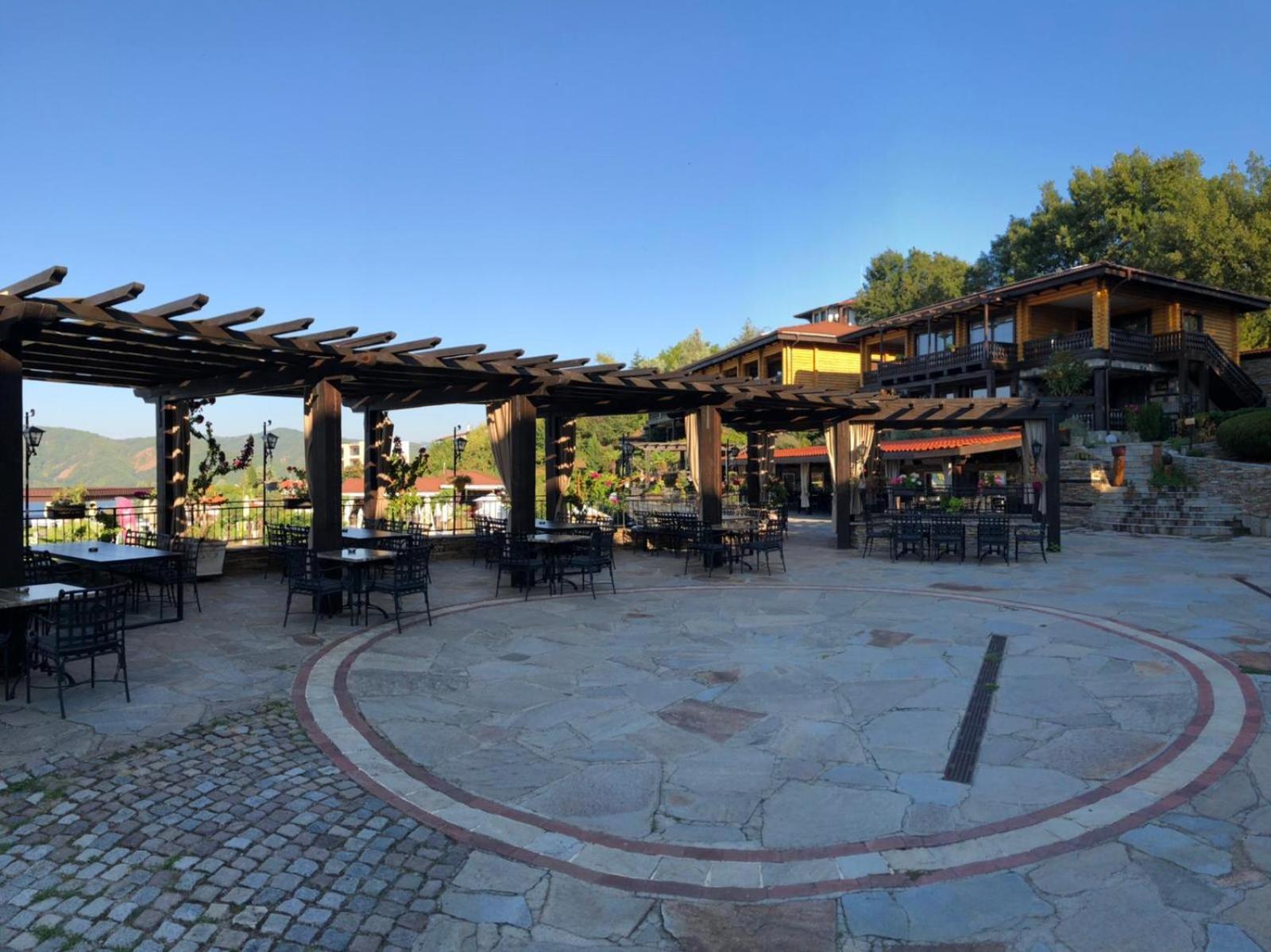 Glavatarski Hotel